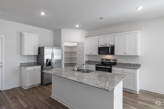 1544 Bermuda St, Lowell, AR 72745