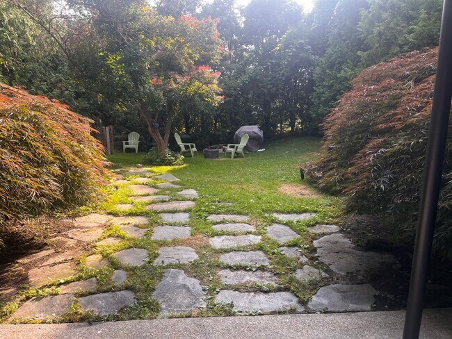 266 Malletts Bay Ave unit Hidden Haven C, Winooski, VT 05404 - photo 2