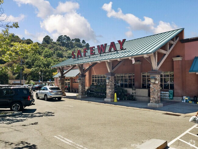 Safeway is the one-stop shopping center for residents of Hillsborough.