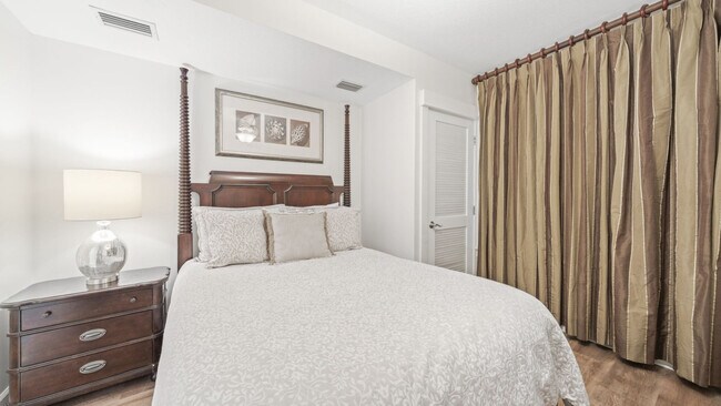 11800 Front Beach Rd unit ID1056200P, Panama City Beach, FL 32407 - photo 5