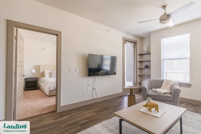 300 Enclave Dr unit 2103.1406004, Conroe, TX 77384 - photo 4