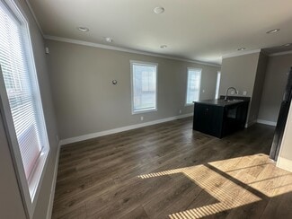 76 E U S Hwy 6, Valparaiso, IN 46383