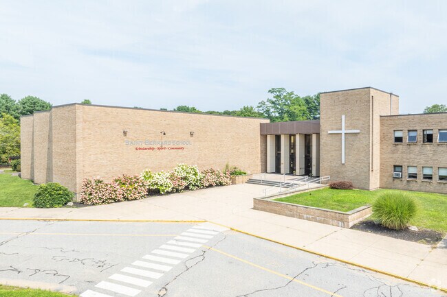 Saint Bernard School is a private, affordable christian education program located in Montville.