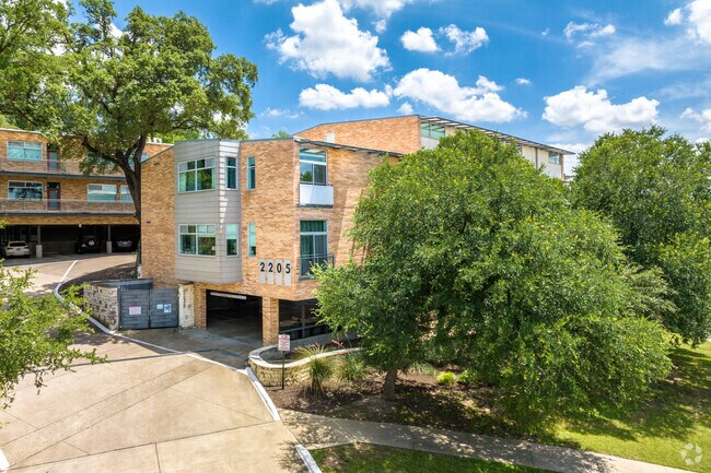 Caswell Lofts In The West Campus Neighborhood Of Austin, TX.