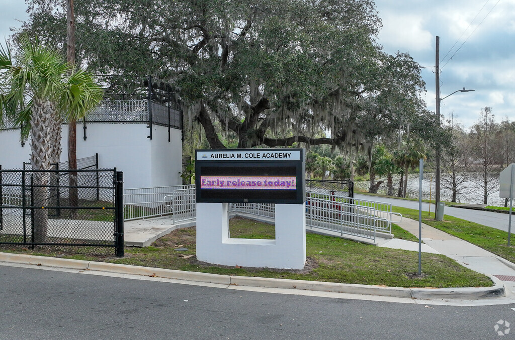 Aurelia Cole Academy is located at 150 Pitt St in Clermont.