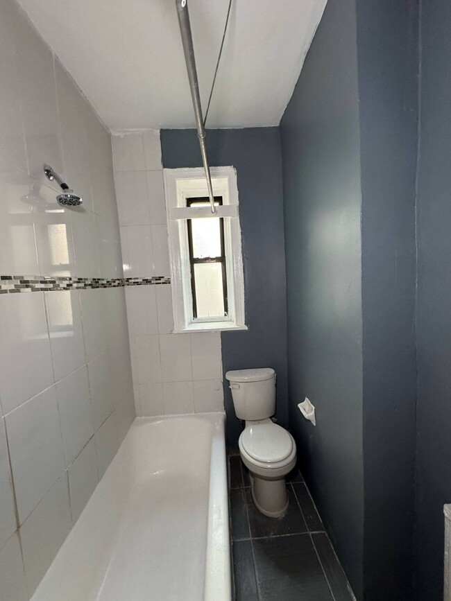 22 van Velsor Place, Newark, NJ 07112