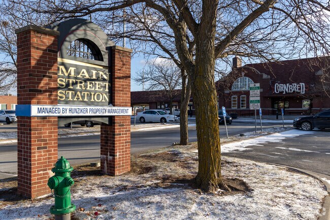 Main Street Station’s Cornbred is a must-visit for Grand-Summit BBQ enthusiasts.