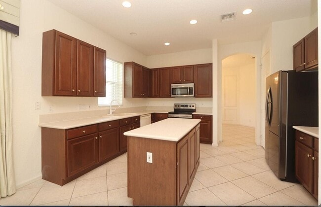 9183 Bay Point Cir, West Palm Beach, FL 33411 - photo 5