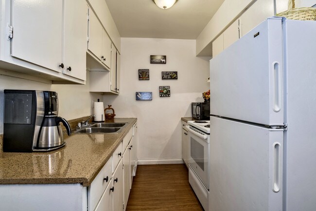 Z53, Denver, CO 80221 - photo 6