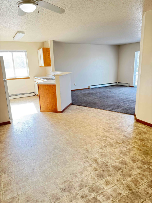 2109 17th St S, Fargo, ND 58103