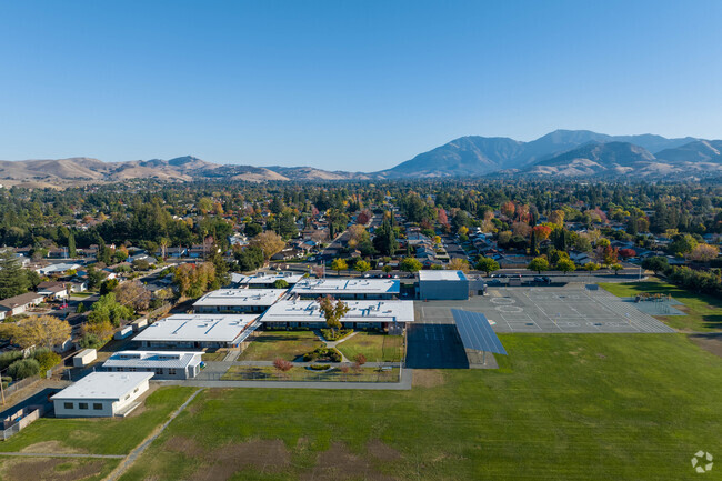 Mountain View Elementary has an indoor and outdoor campus.