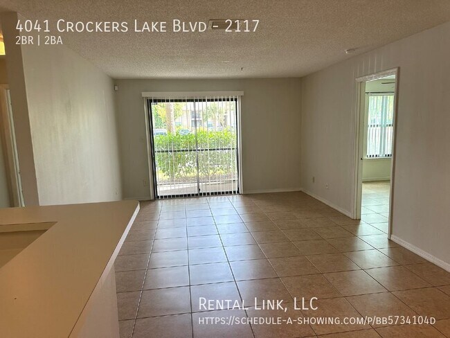 4041 Crockers Lake Blvd unit 2117, Sarasota, FL 34238 - photo 3