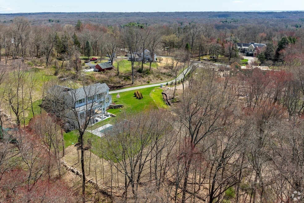 NH_Weston_562638_P2_v2_042825