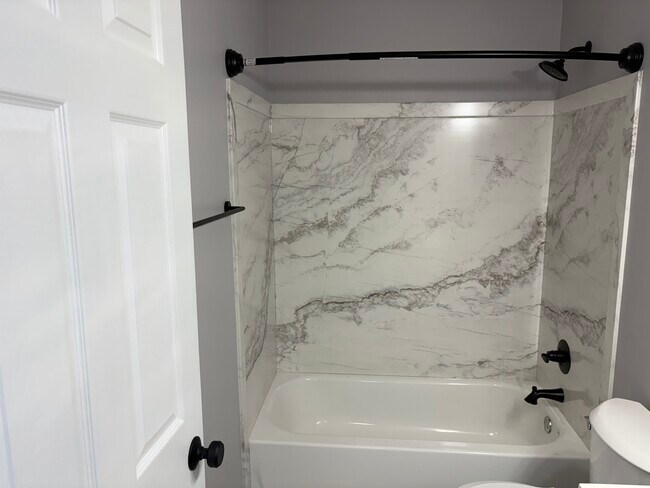 395 E 13th Ave unit 2, Columbus, OH 43201 - photo 7