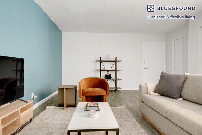 115 N Wetherly Dr unit FL2-ID777, Los Angeles, CA 90048 - photo 2