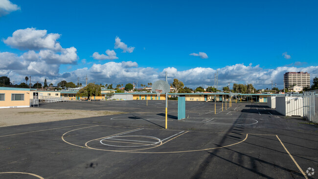 Mt. Everest Academy