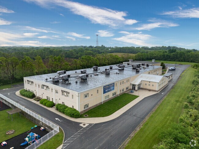 Local residents may choose to send their students to Middletown Christian School.