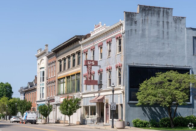 Residents of Meadowlawn enjoy the convenience of new shops and restaurants in downtown Middletown, Ohio.
