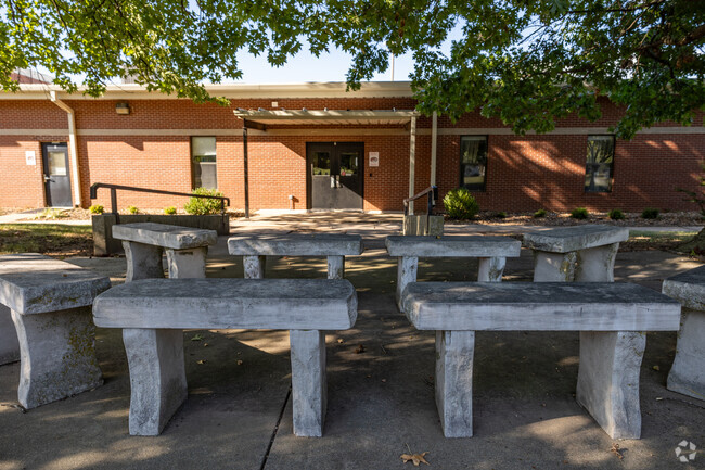 An outdoor classroom is part of the campus at Walnut Grove Elementary School.