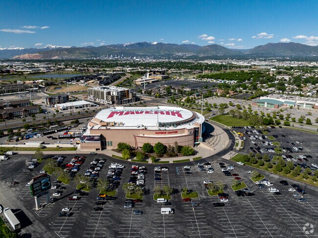 The Maverick Center in Redwood hosts events like concerts and hockey games.
