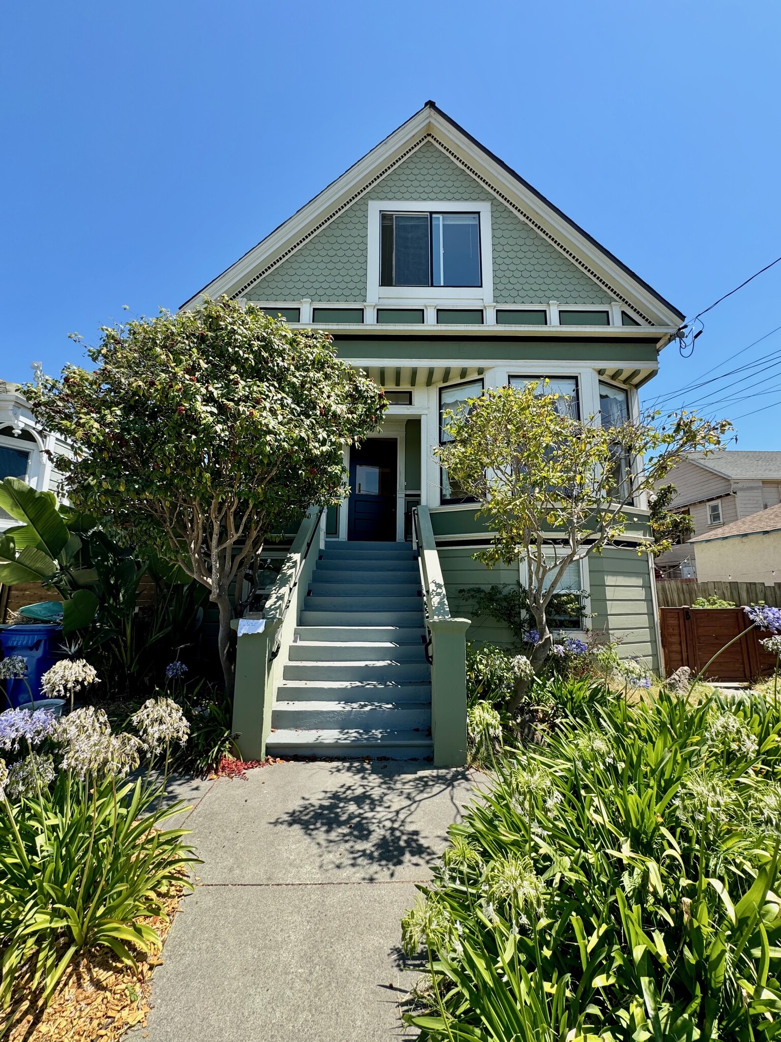 1910 Union St unit A, Alameda, CA 94501 - photo 1