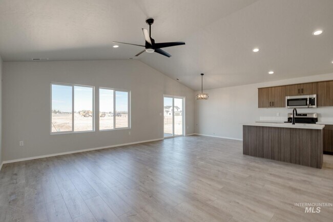 6274 W Naxos St, Meridian, ID 83646 - photo 5