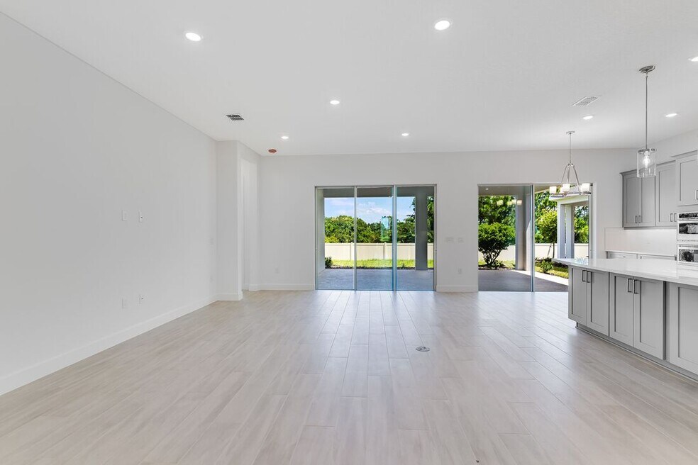 863 Arbor Green Trail, St. Cloud, FL 34771 - photo 1