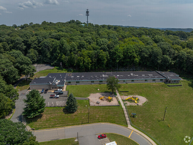 Students of Hopatcong can attend Tulsa Trail Elementary.