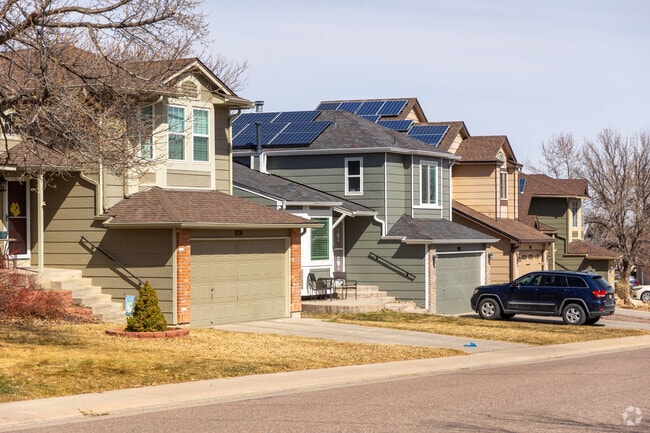 The homes in Eastridge are newer construction and on the larger size.