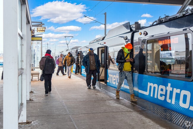 Residents of Carr Square have access to the St. Louis MetroLink.