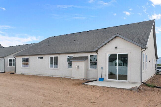 1903 S 2425 W, West Haven, UT 84401 - photo 5