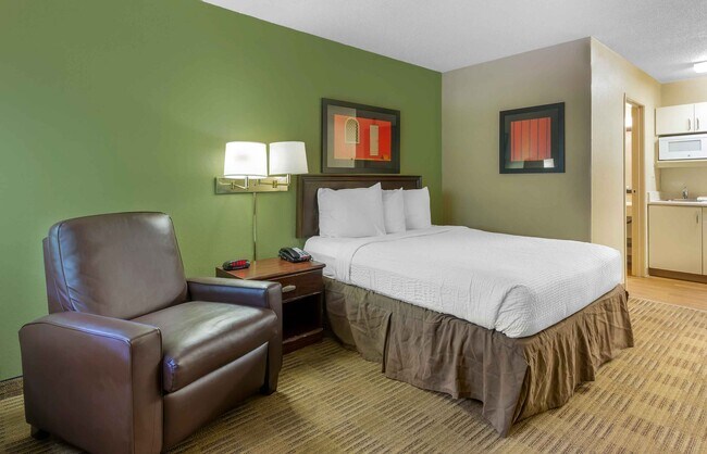 4317 Big Tree Way, Greensboro, NC 27409 - photo 7