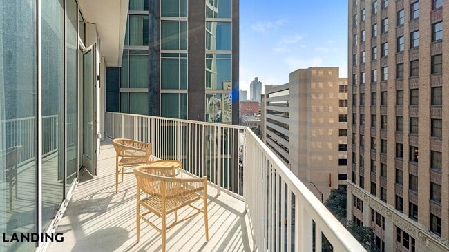 143 E Commerce St unit 706, San Antonio, TX 78205 - photo 4