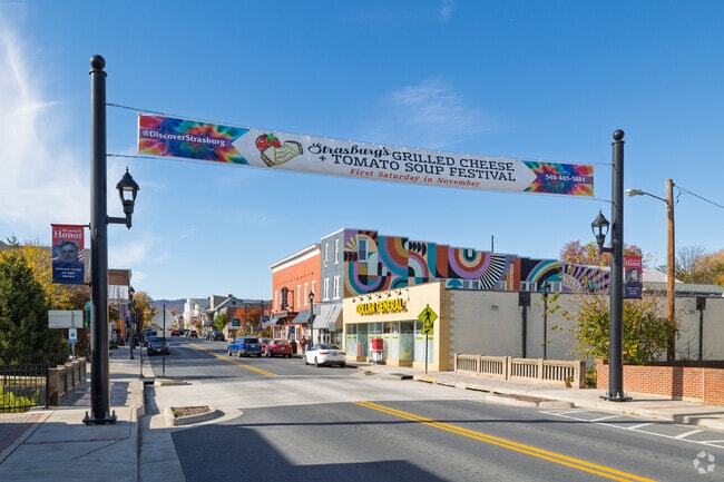 Downtown Woodstock shops sit minutes from Maurertown.