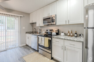 3893 Kensington Rd, Decatur, GA 30032