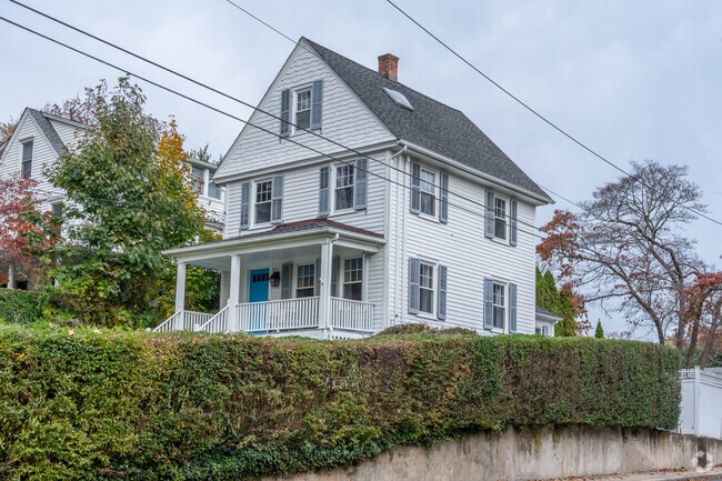 Mid-Country East is known for charming homes with well manicured lawns and gardens.