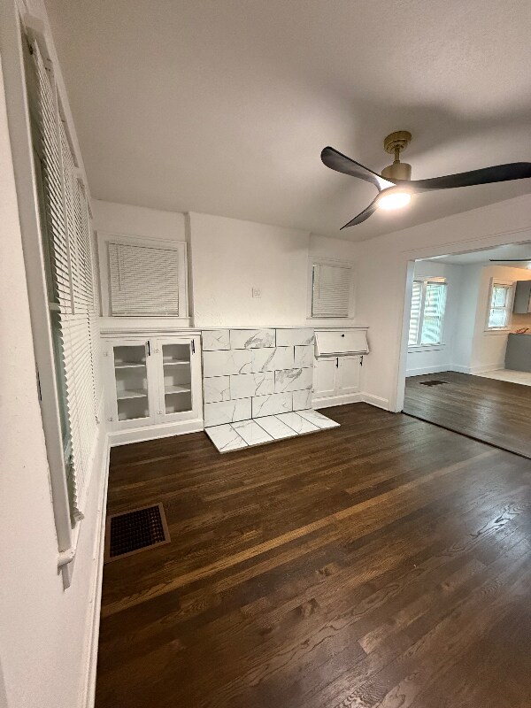 1906 S Willow Ave, Independence, MO 64052 - photo 7