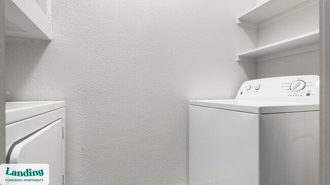 12500 Shadowglen Trace unit 5305, Manor, TX 78653 - photo 5