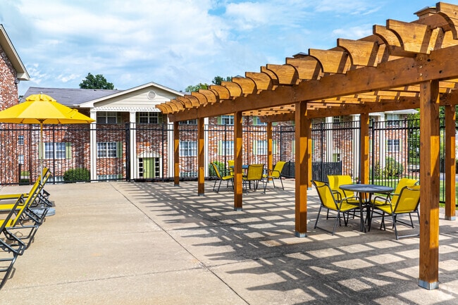 Columbia Crossing, Columbia, MO 65202 - photo 5