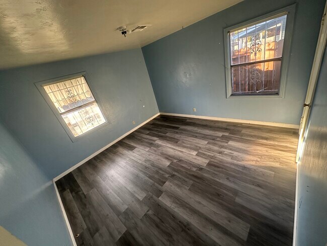 1748 West Ln, Stockton, CA 95205 - photo 5