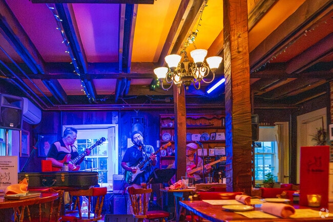 Enjoy a delicious meal with live and tasty blues music inside the Bull Run Restaurant in Shirley.