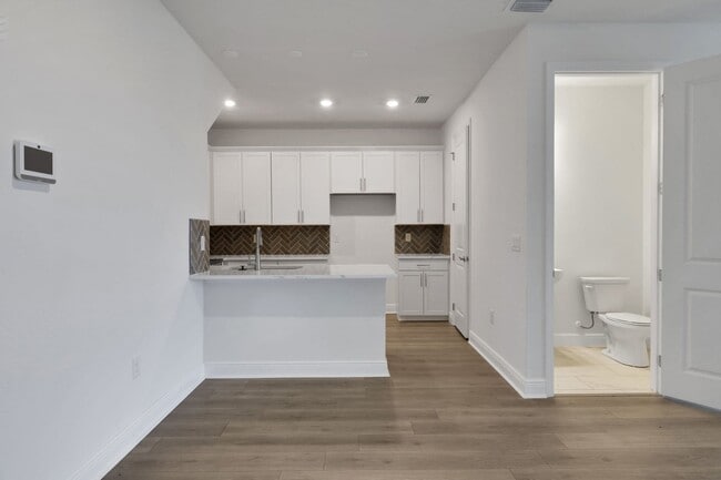 9312 Gulf Haven Dr, Parrish, FL 34221 - photo 5