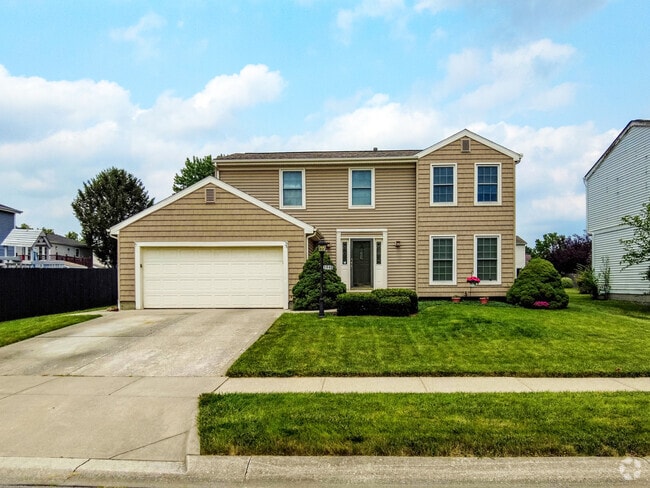 You'll find Ranch style homes with lush yards in the Sweetwater area.