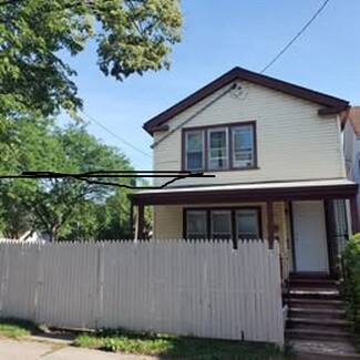 1006 E Land Place Unit Upper, Milwaukee, WI 53202