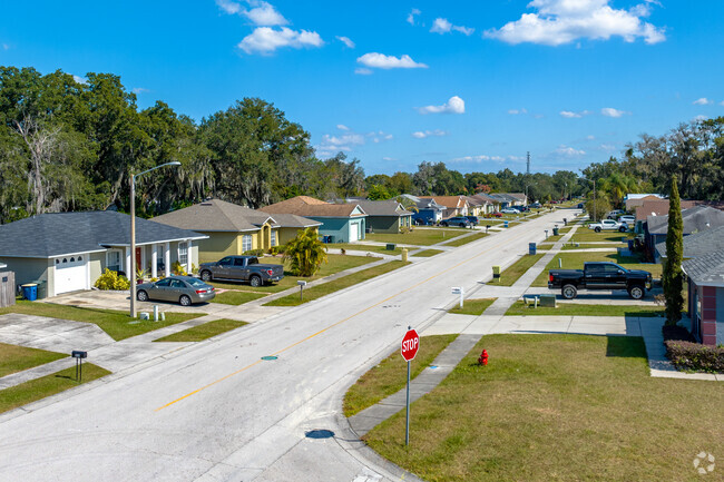 Square Lake is becoming a popular location to move to with the great  community and home prices.