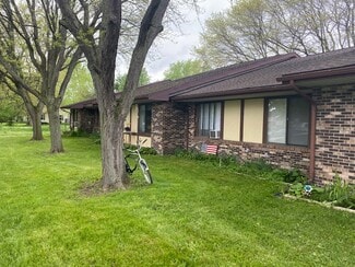 240 Mills St, Croswell, MI 48422