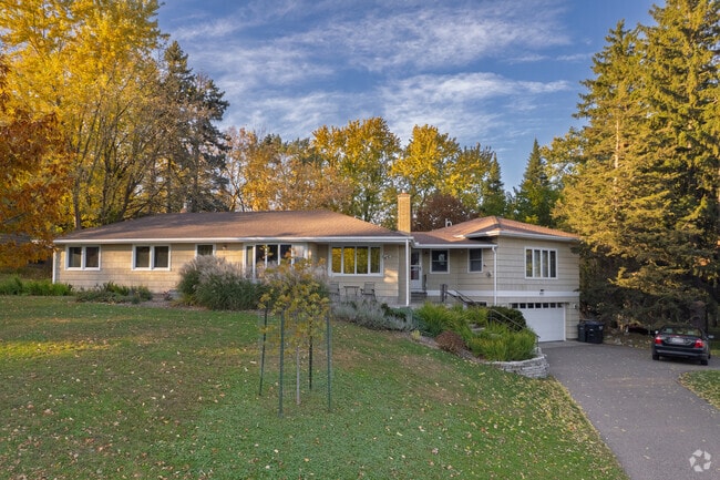 Unique ranch-style homes are one of the common architectural styles in Lake Owasso.