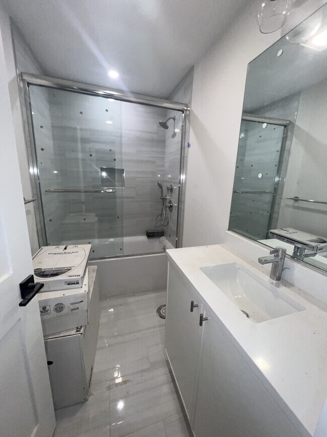 9 Everett St unit 6, Allston, MA 02134 - photo 4