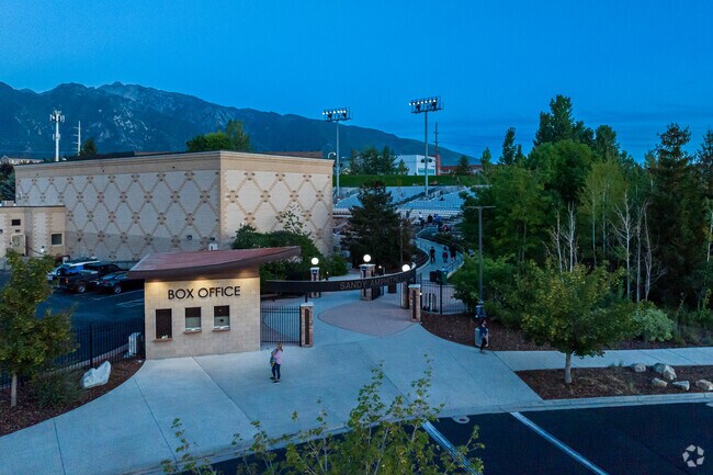 The mountainous backdrop gives Sandy Amphitheater a breathtaking view.