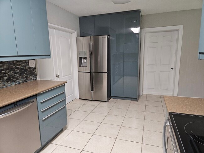 217 S Alder Dr, Orlando, FL 32807 - photo 3